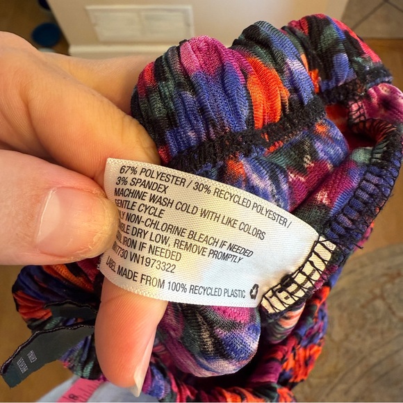 Wild Fable Size small hippie bell bottom flare floral pants - Picture 6 of 6